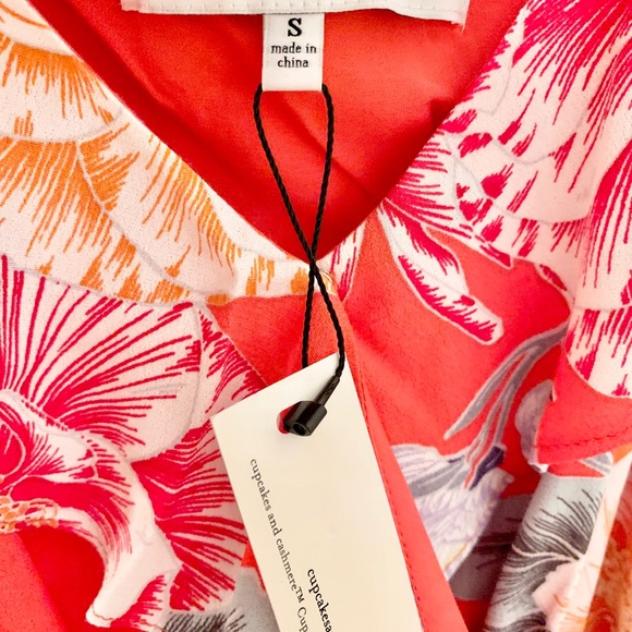 Cupcakes and Cashmere Hibiscus Romper Revolve - Picture 11 of 11